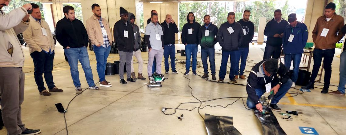 ABC Tecnologias Fortalece o Mercado com Participação no Curso de Instalação de Geomembranas