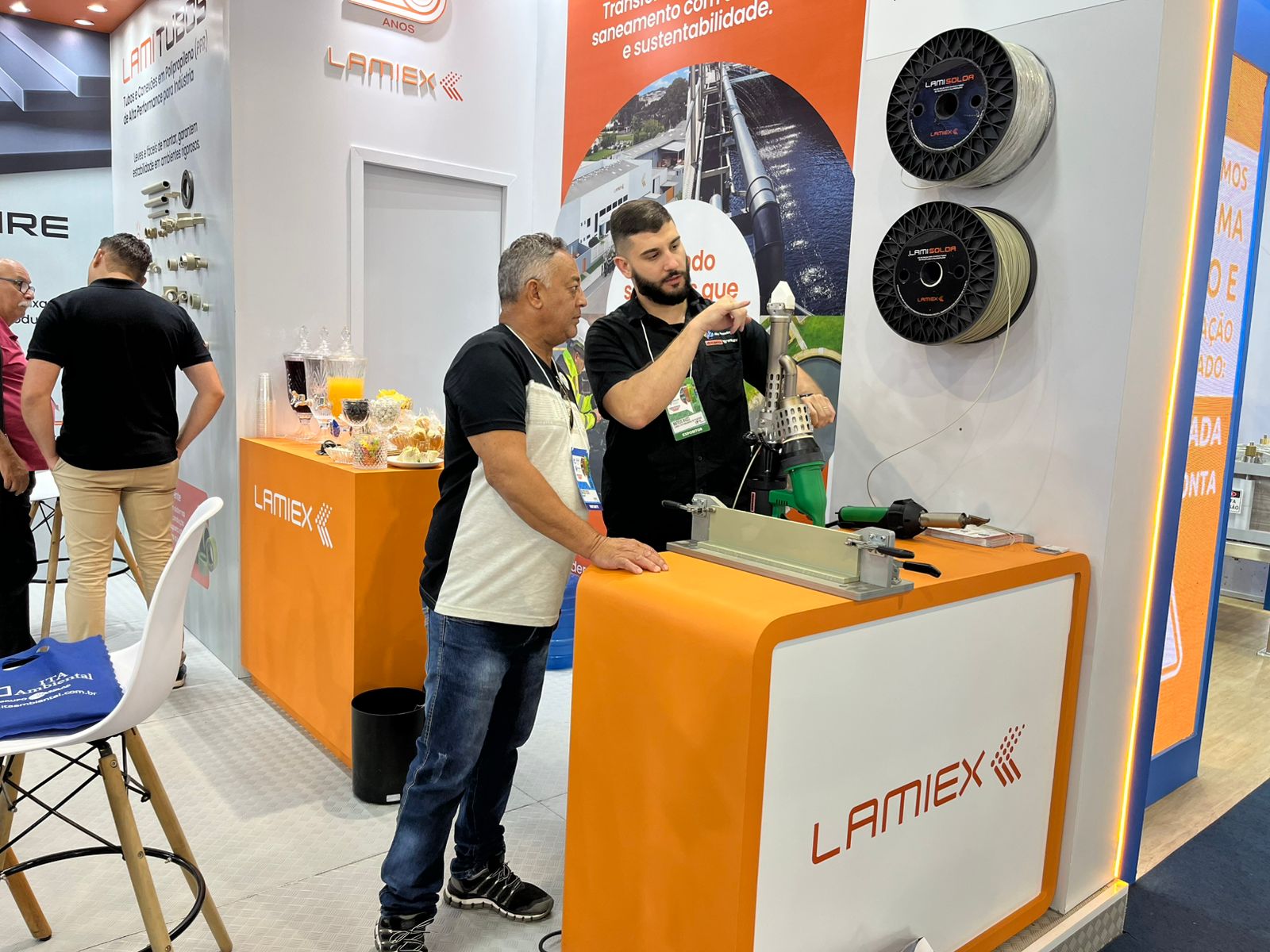 Lamiex e ABC Tecnologias na Fenasan