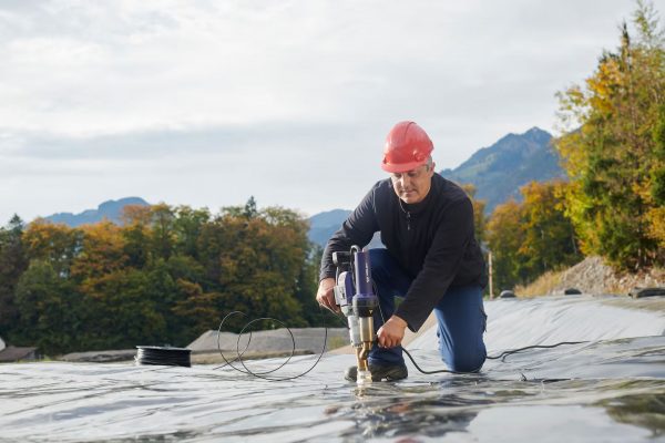 Soldagem de manta PEAD com Booster EX2