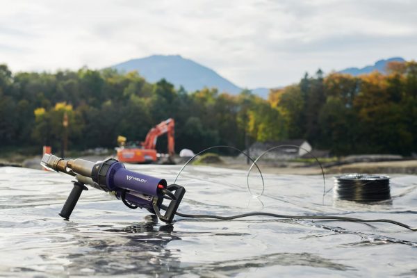 Extrusora Booster EX2 para soldagem e conserto de manta PEAD