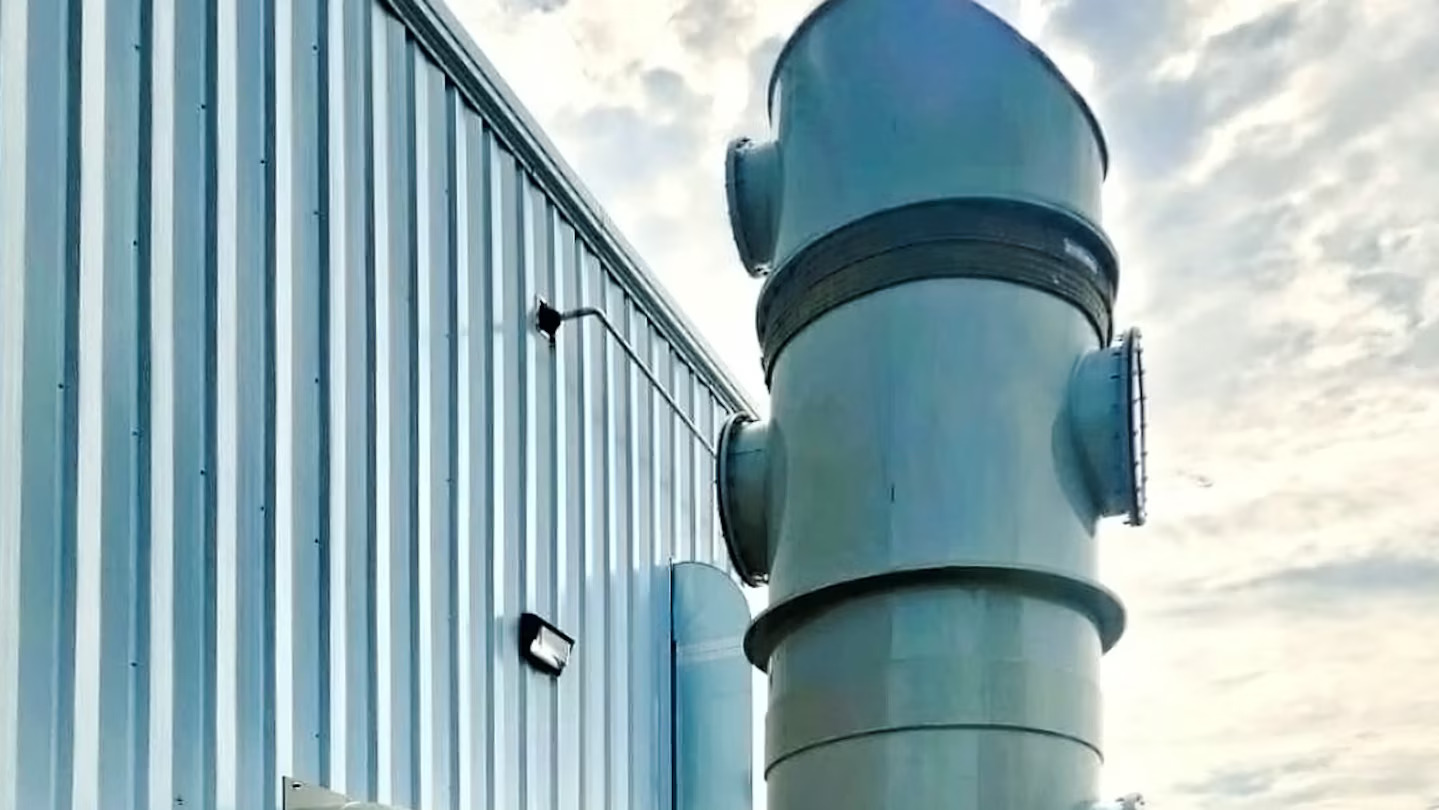 Leister WELDPLAST S2 PVC na fabricação de tanques ou de sistemas de tubulação