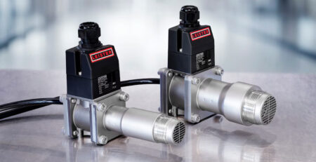 Aquecedores de ar comprimido Leister LHS 210 P e LHS 410 P, design compacto e corpo reforçado para operação industrial de até 6 bar